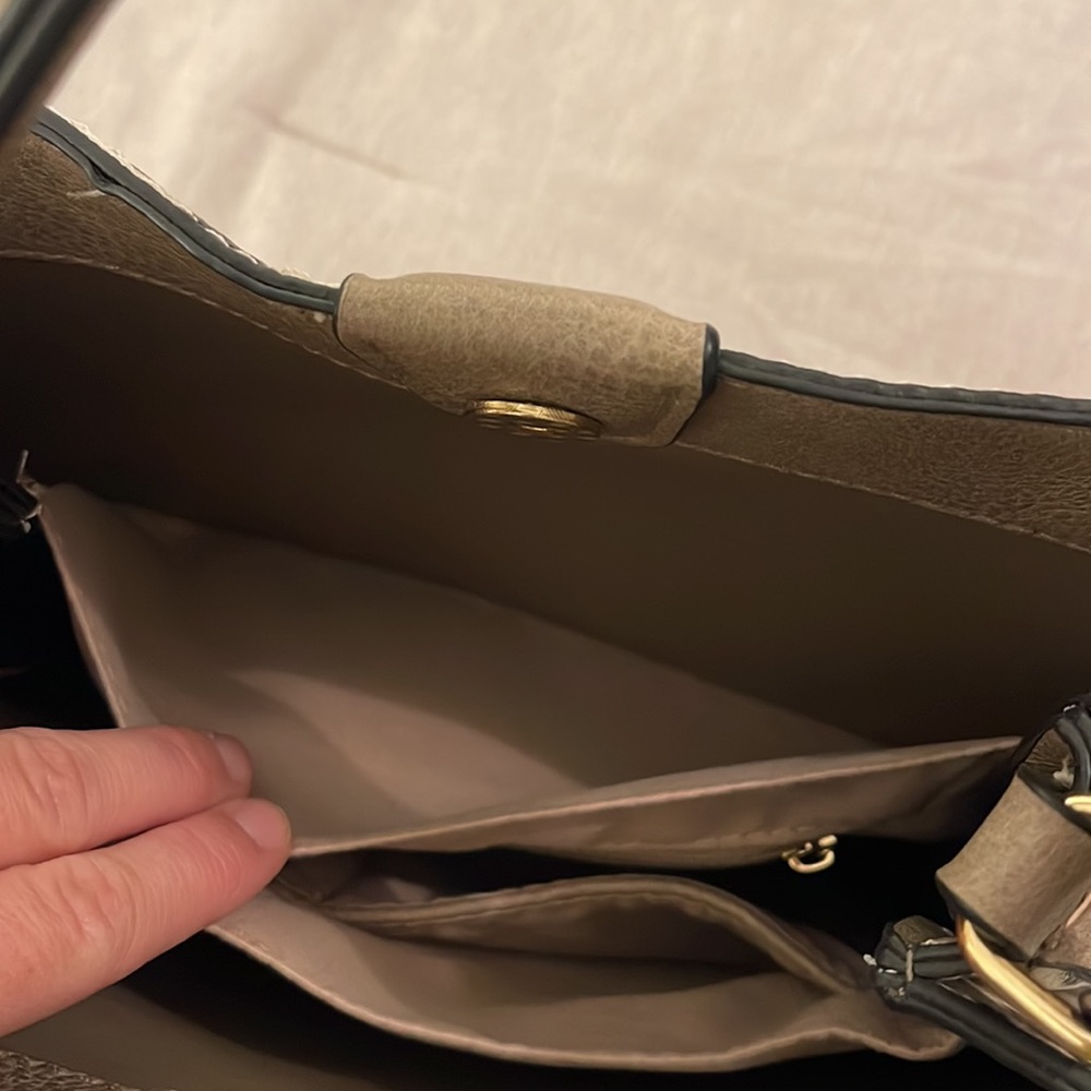 Purse - Picture 5 of 10